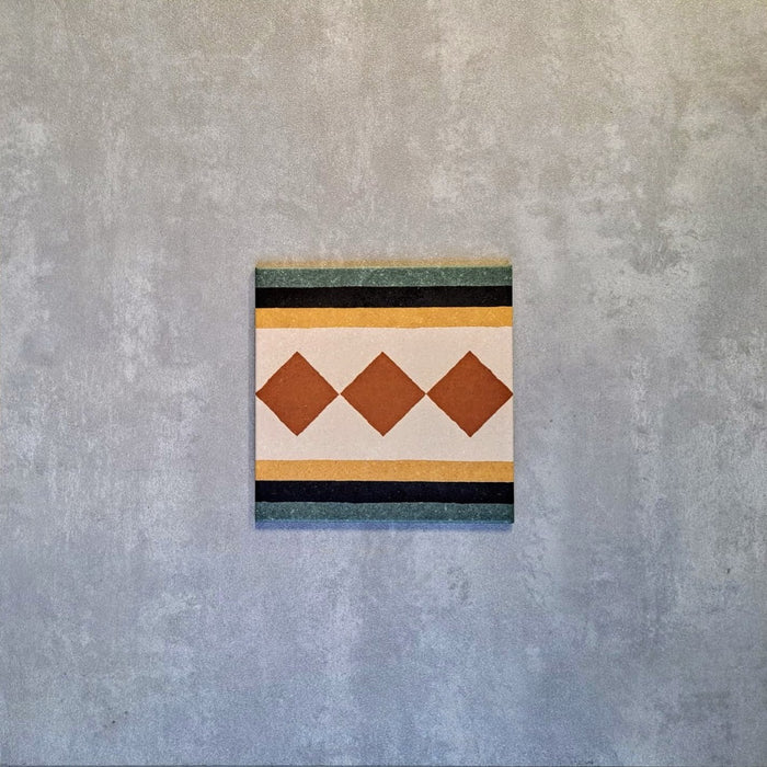 FULL TILE SAMPLE Newton Manor SIDE 20cm x 20cm