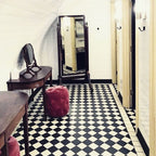 Manor Mini Victorian Black Base Tile 15cm x 15cm