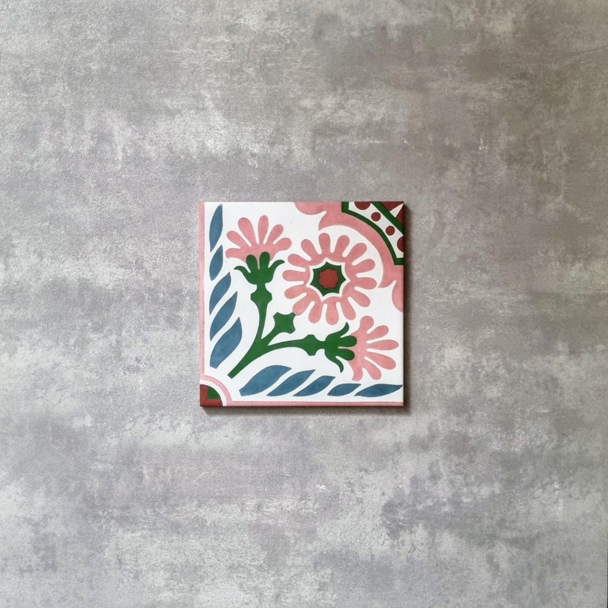 Jardin Rose Moroccan Pattern Tile  20cm x 20cm