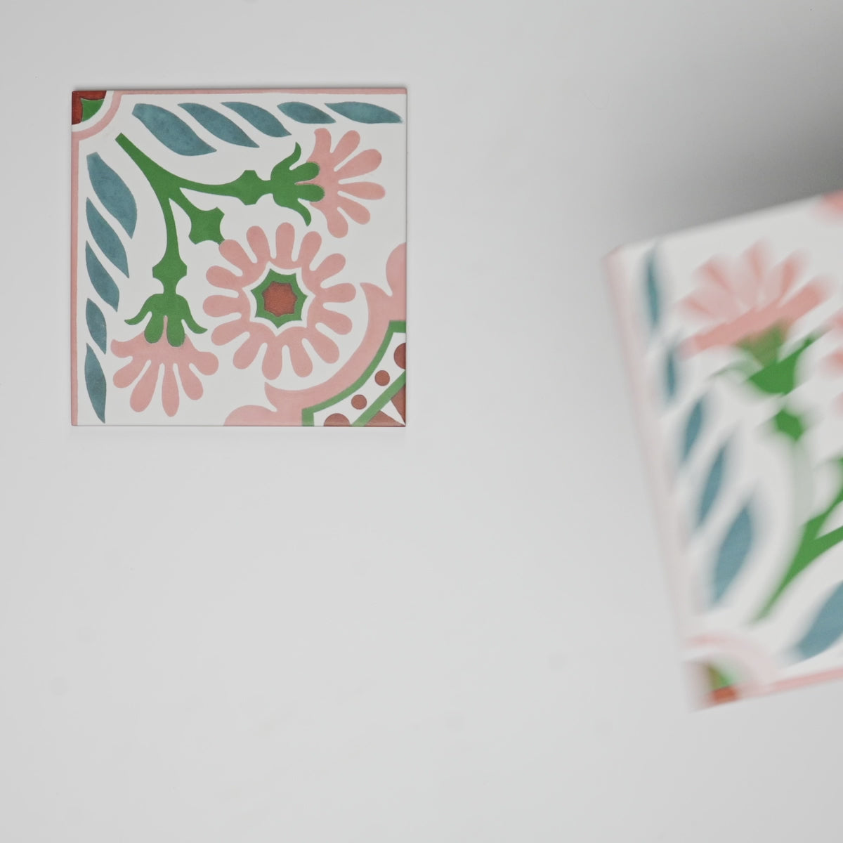 Jardin Rose Moroccan Pattern Tile  20cm x 20cm