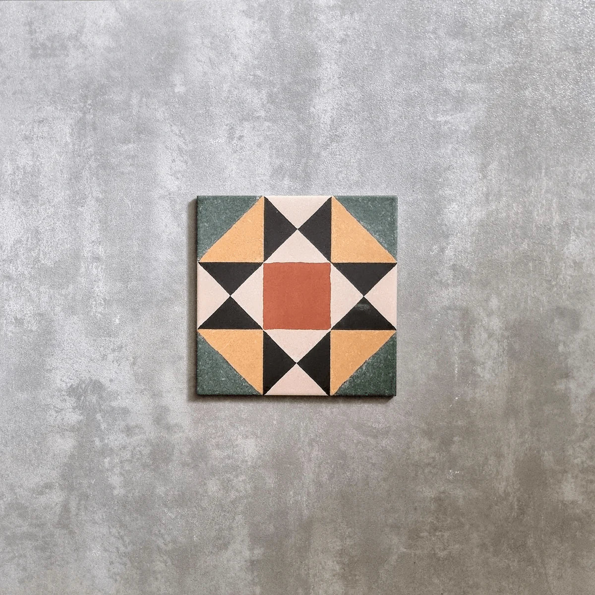 Newton MINI Manor Victorian Tiles 15cm x 15cm
